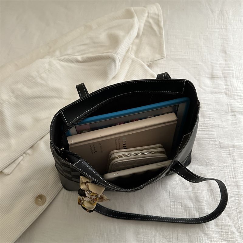 Fashion Bags Women's Bags Tote Bags with Scarves