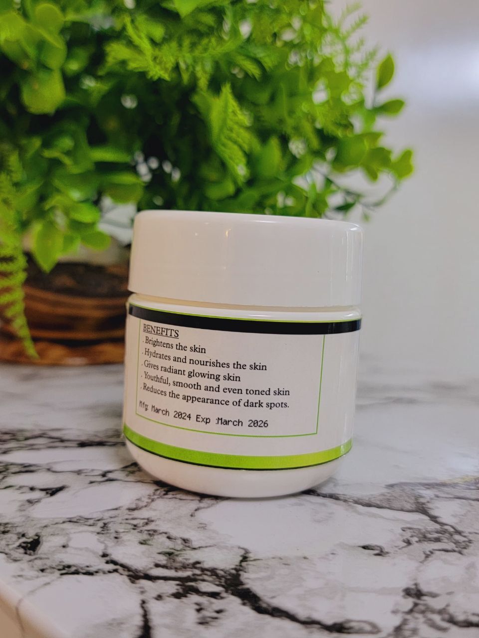 Brightening Body Cream - Dvee Organics - Clears Body Spots and Old Scars on Localized Skin Areas