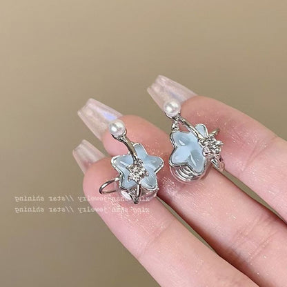 The new five-pointed star pearl ear clip personality everything does not collide with the sweet ear clip earrings