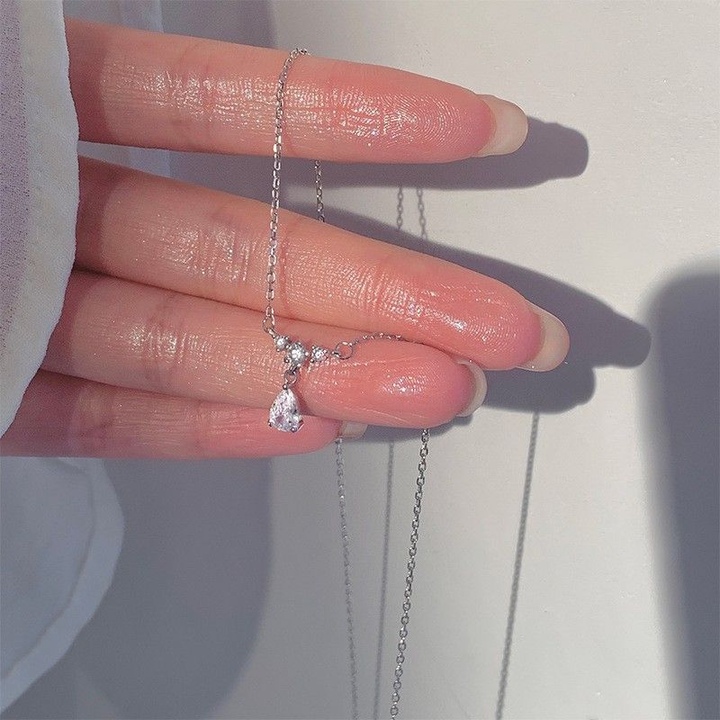 Korean Style Ins Trend Gentle Temperament Zircon Water Drop Necklace Cold Style Simple Super Fairy Bestie Clavicle Chain For Women