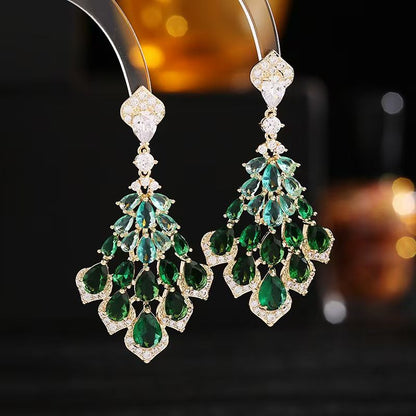 European and American fashion, high-end, light luxury feeling, silver needle inlaid with diamonds, water droplet earrings, exaggerated and atmospheric temperament, earrings pendant, earrings