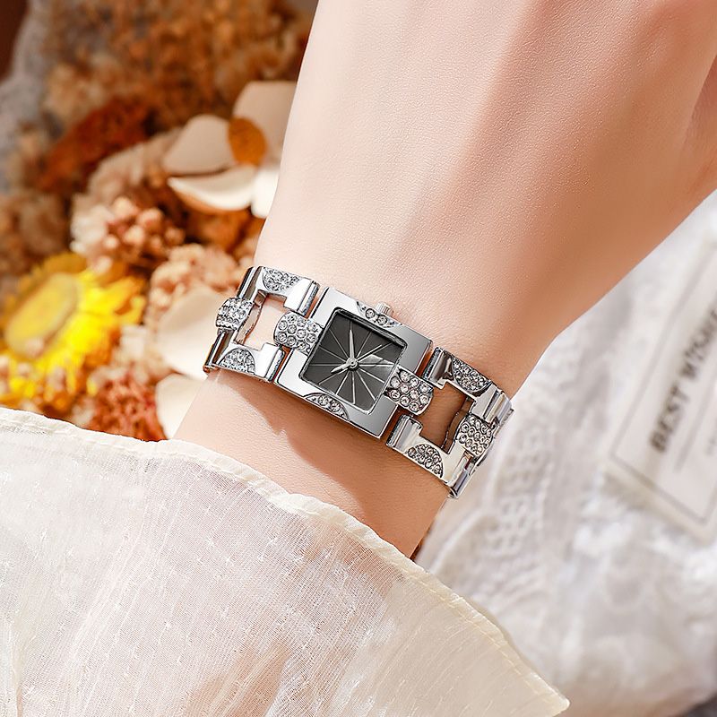 Women Simple Watches High Quality Wristwatches Ladies Fashion Dress Bracelet Quartz Watch Female Elegant Clock