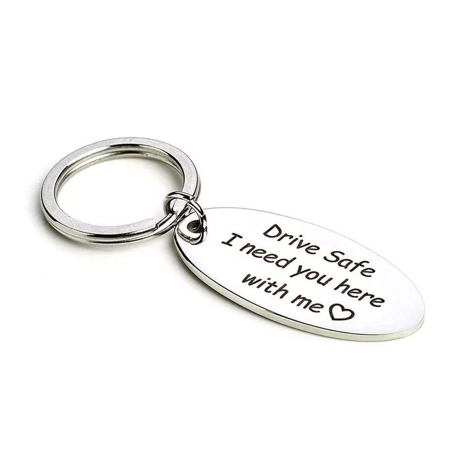 Personalized Keychains   Offers Unique Gifts