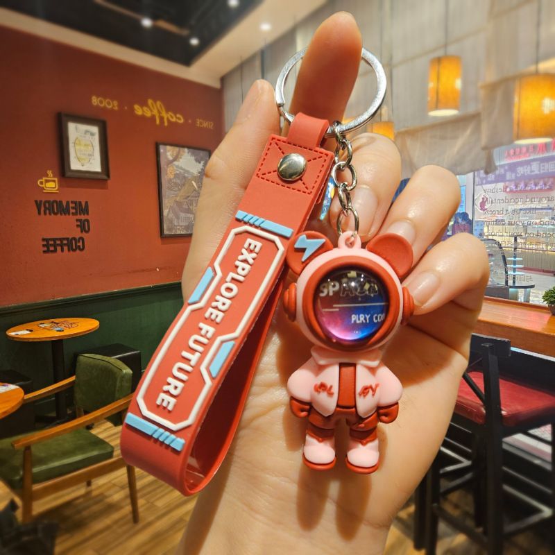 Trendy And Cool Space Man Bear Keychain Cartoon Cool Car Keychain Student School Bag Pendant Small Gift Keyrings