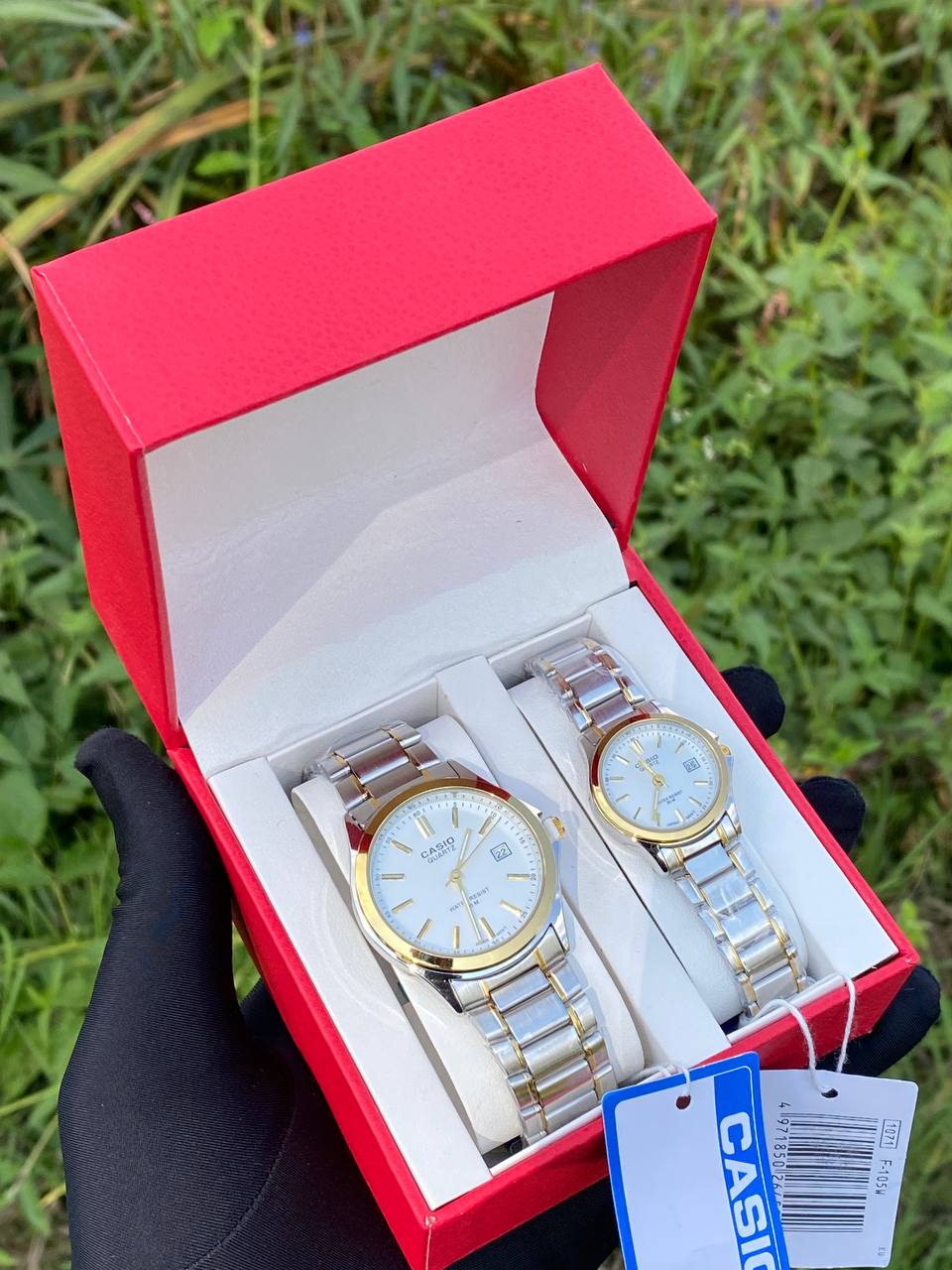 CASIO COUPLE A PAIR SINGLE WATER RESISTANT DATE DISPLAY STAINLESS STEEL FINISH BATTERY POWERED COUPLE BOXES CASIO BRANDED BOX ORDER AND ENQUIRIES