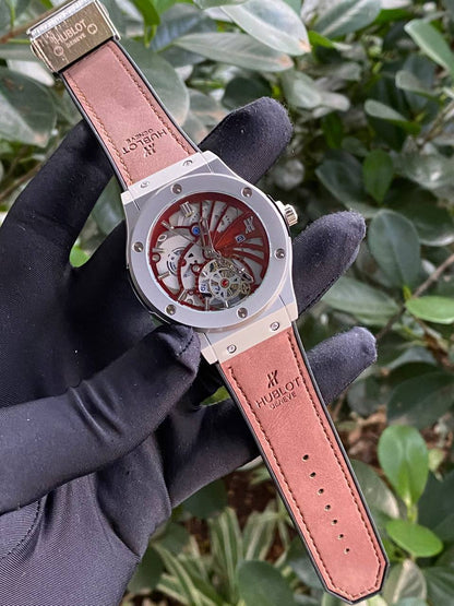 HUBLOT GENEVE CHRONOGRAPH DATE DISPLAY WATER RESISTANT BATTERY POWERED AND ENQUIRIES