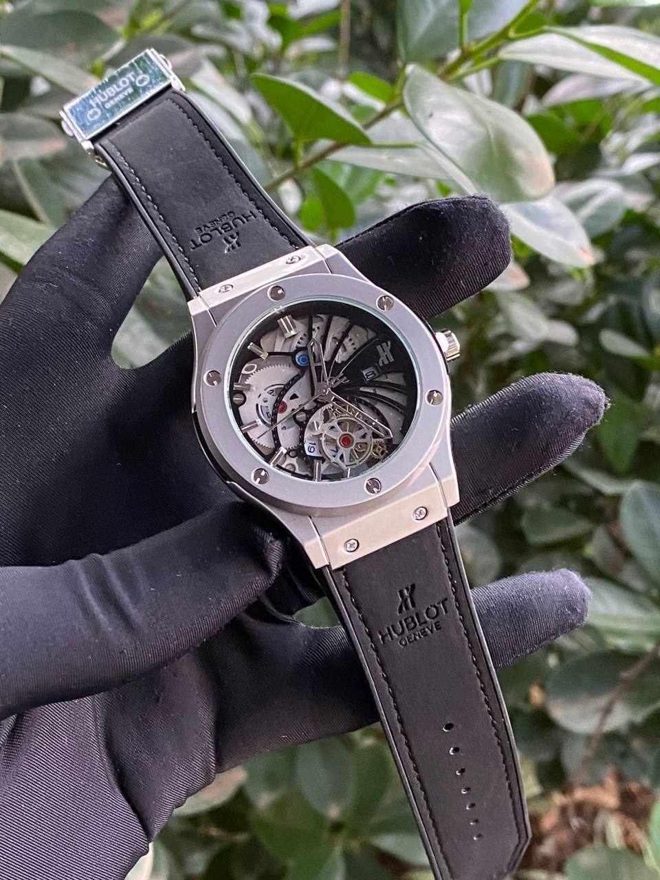 HUBLOT GENEVE CHRONOGRAPH DATE DISPLAY WATER RESISTANT BATTERY POWERED AND ENQUIRIES