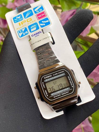 CASIO DIGITAL WATCH LIGHT BUTTON DIGITAL DISPLAY STAINLESS STEEL BATTERY POWERED BLACK&SILVER ENQUIRIES