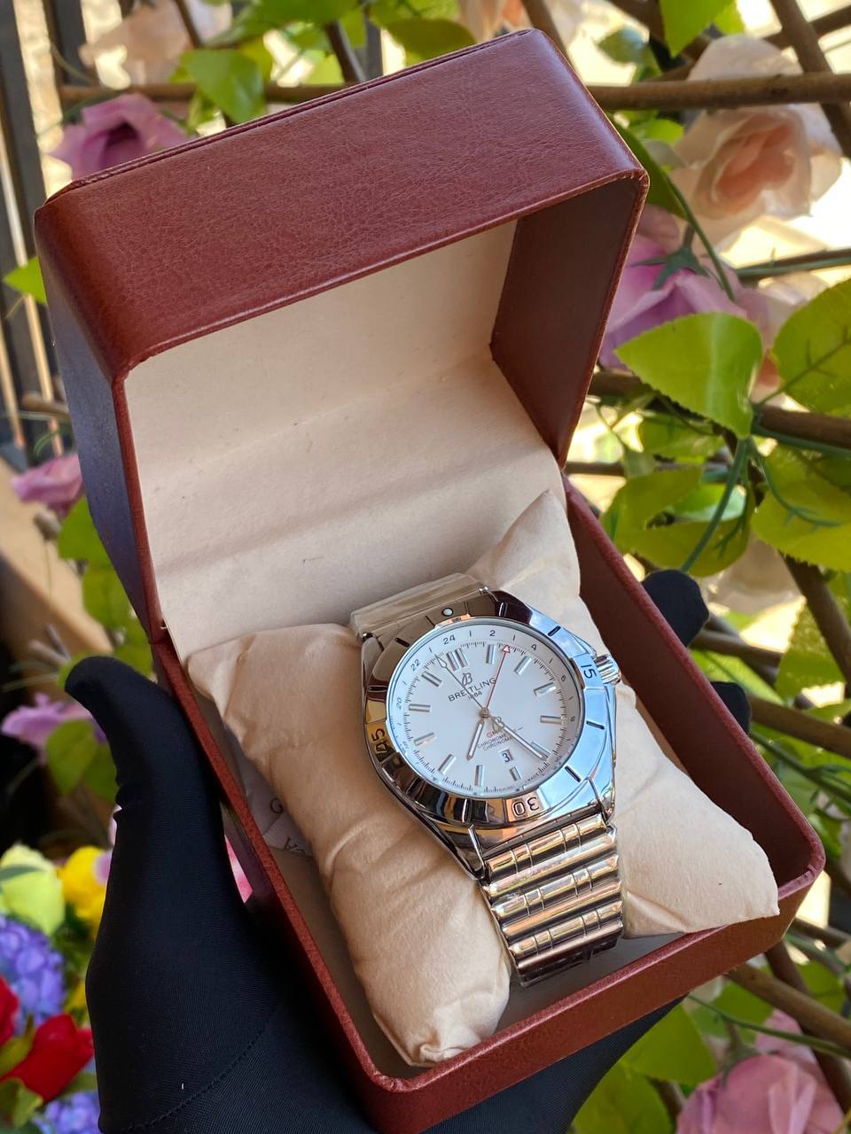 BREITLING CHRONOGRAPH FULL CHRONOGRAPH DATE DISPLAY WATER RESISTANT BATTERY POWERED EXECUTIVE BOX