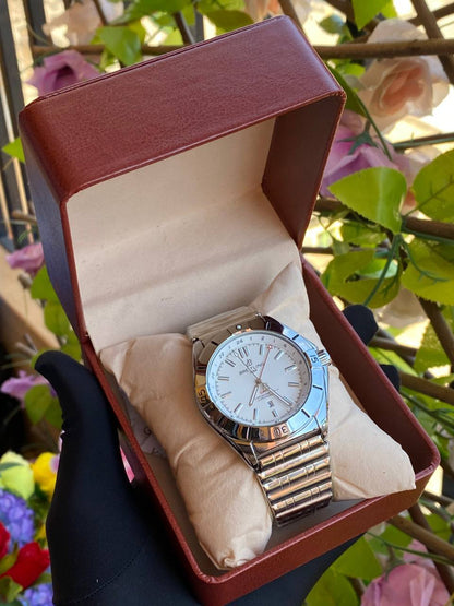 BREITLING CHRONOGRAPH FULL CHRONOGRAPH DATE DISPLAY WATER RESISTANT BATTERY POWERED EXECUTIVE BOX