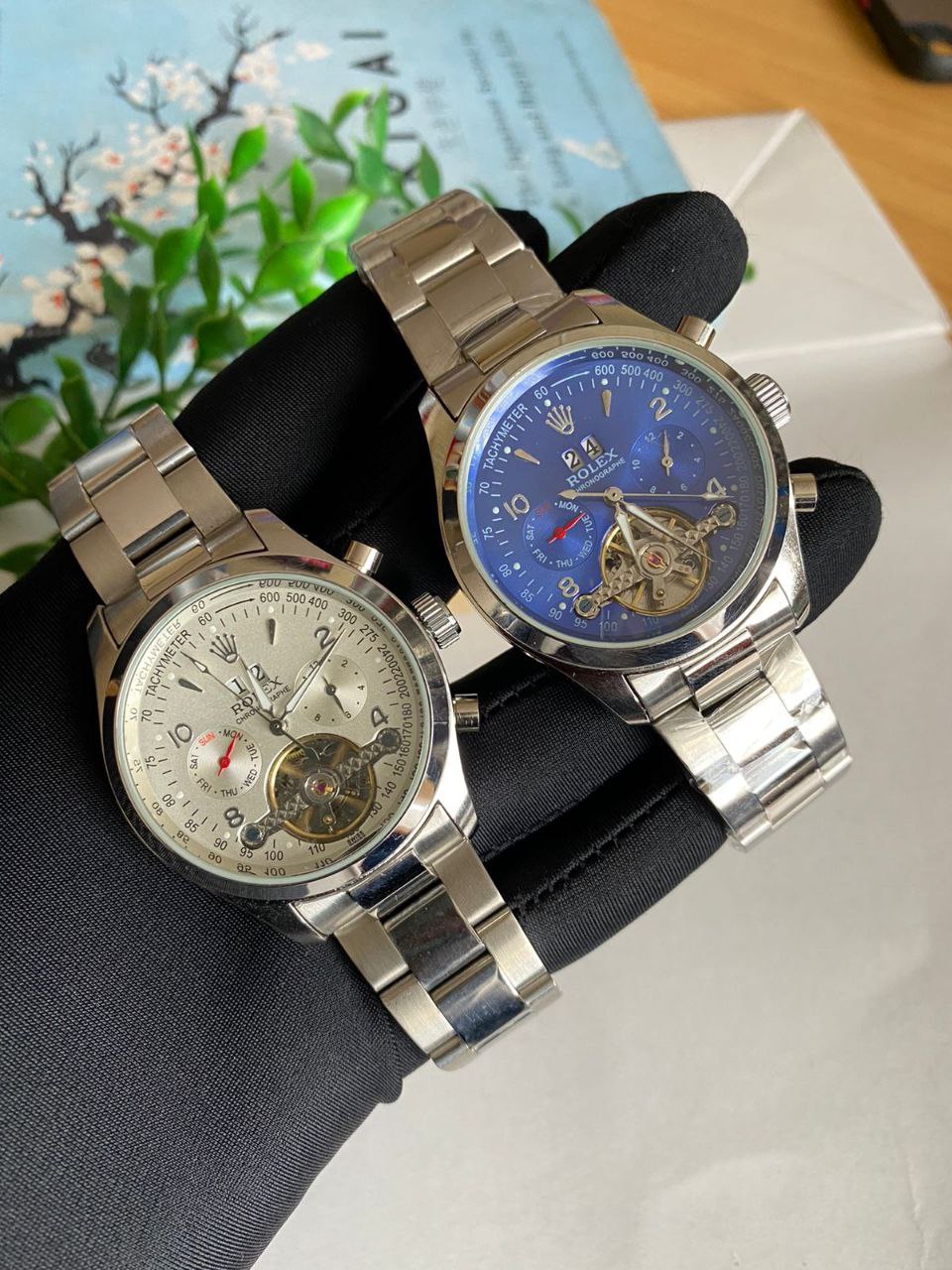 ROLEX AUTOMATIC CHRONOGRAPH WATER RESISTANT DATE DISPLAY