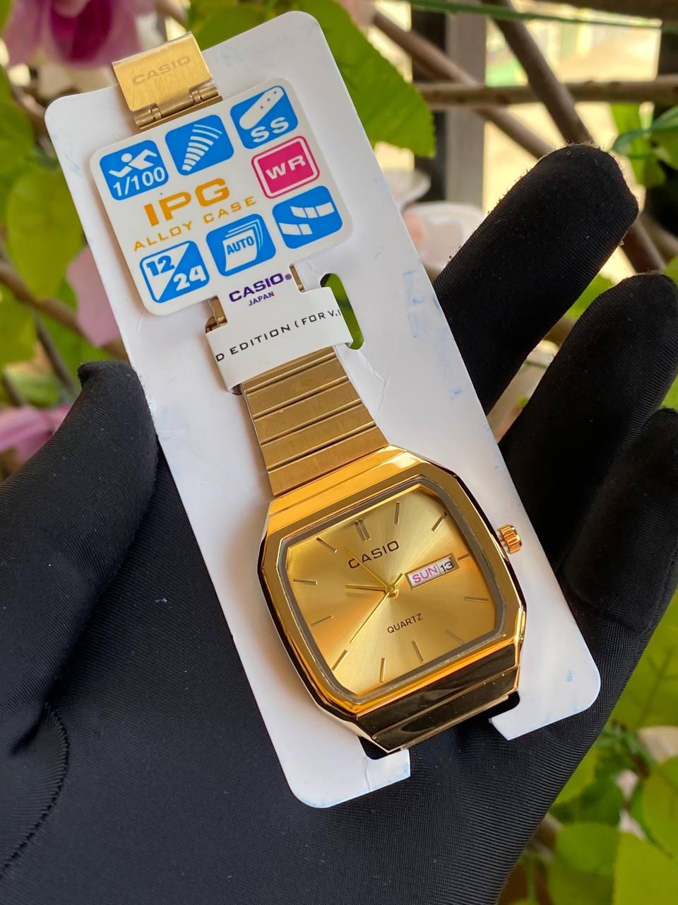 CASIO DAY & DATE UNISEX DAY & DATE DISPLAY WATER RESISTANT BATTERY POWERED CASIO BRANDED BOX RED