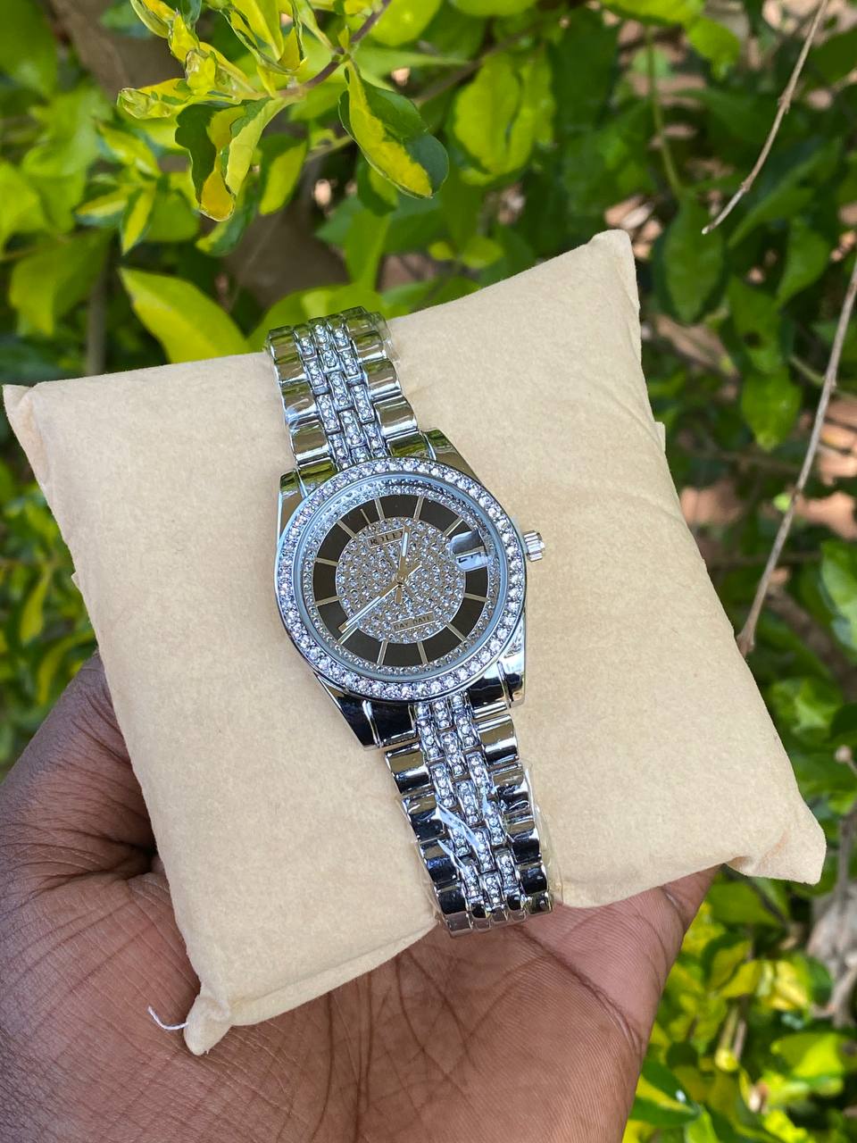 ROLEX LADIES STAINLESS STEEL WATER RESISTANT BATTERY POWERED ENGRAVING SERVICES AND ENGUIRIES