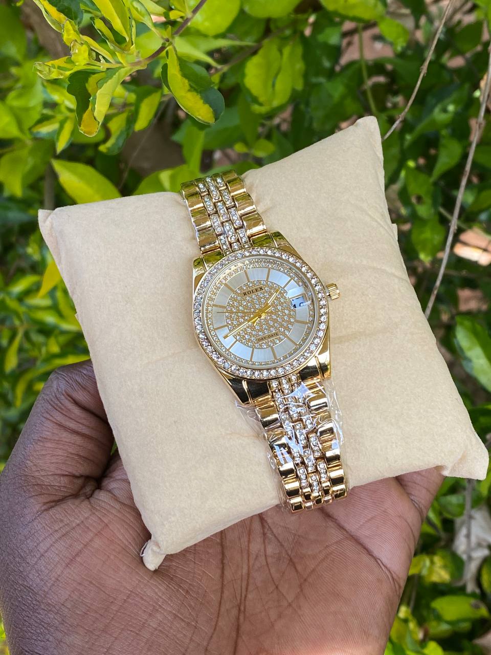 ROLEX LADIES STAINLESS STEEL WATER RESISTANT BATTERY POWERED ENGRAVING SERVICES AND ENGUIRIES