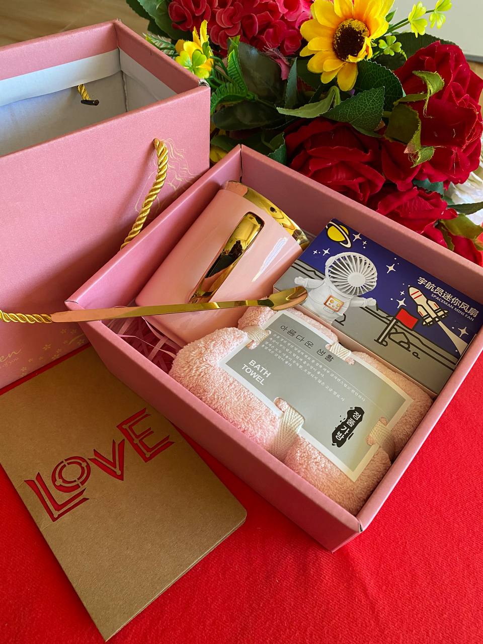 MEN VALENTINES SALE � WATCH BELT KEYHOLDER CUFFLINKS PEN GIFT CARD GIFT BAG ENGRAVING SERVICES AND ENQUIRIES