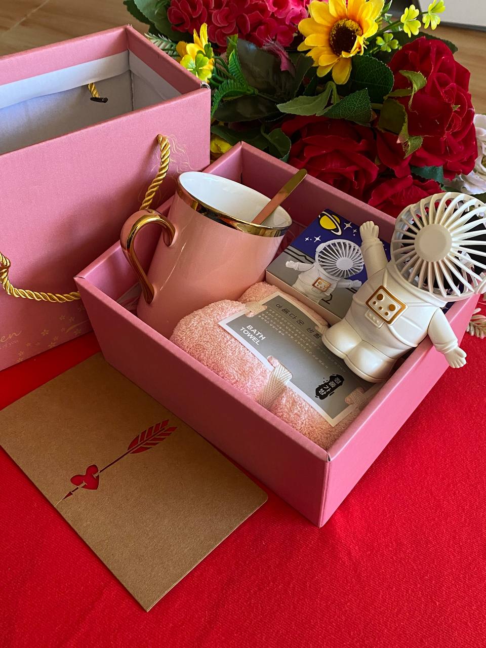 MEN VALENTINES SALE � WATCH BELT KEYHOLDER CUFFLINKS PEN GIFT CARD GIFT BAG ENGRAVING SERVICES AND ENQUIRIES