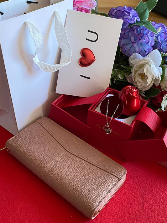 �VALENTINES SALE� L LOVE YOU 100 LANGUAGES NECKLACE X WALLET/PURSE NECKLACE WALLET / PURSE GIFT CARD & BAG ENQUIRIES