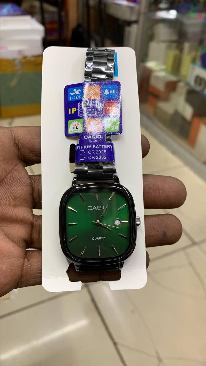 CASIO SQUARE UNISEX DATE DISPLAY WATER RESISTANT BATTERY POWERED CASIO BRANDED BOX