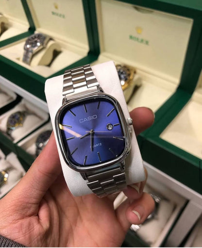 CASIO UNISEX WATCH DATE DISPLAY STAINLESS STEEL BATTERY POWERED WATER RESISTANT CASIO BRANDED BOX ENQUIRIES