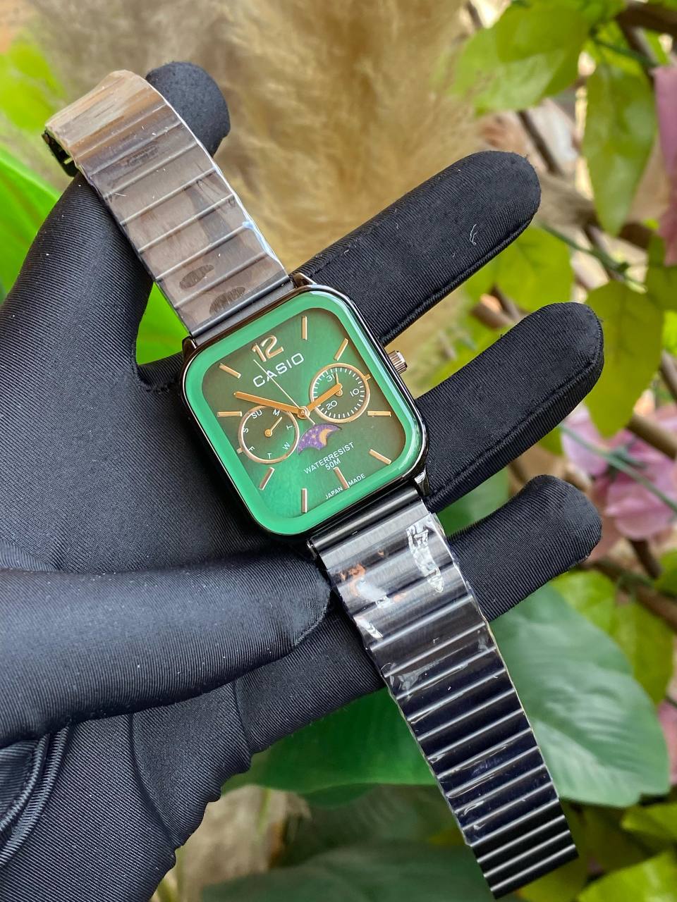 CASIO CHRONOGRAPH STAINLESS STEEL FUNCTIONAL MOONPHASE CHRONOGRAPH FUNCTIONAL WATER RESISTANT NON FADE CASIO BOX