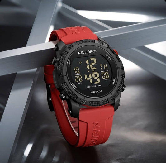 NAVIFORCE NF7104 4 COLOURS UNISEX LCD DIGITAL WATER RESISTANT:3ATM SILICON STRAP ACRYLIC FASHION SPORT WATCH ENGRAVING FROM & ENQUIRIES