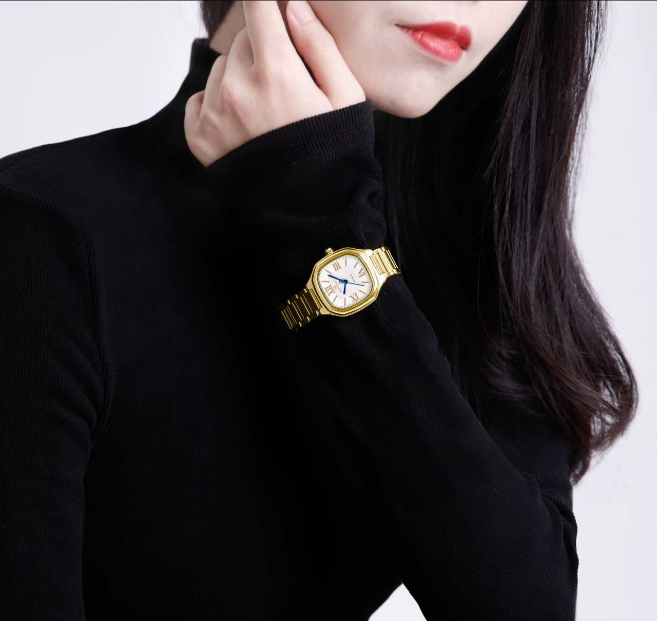 NAVIFORCE GENTS WATCH #NF 9117 DAY AND DATE DISPLAY STAINLESS STEEL FINISH WATER RESISTANT BATTERY POWERED GOLD BLACK ENGRAVING SERVICES ENQUIRIES