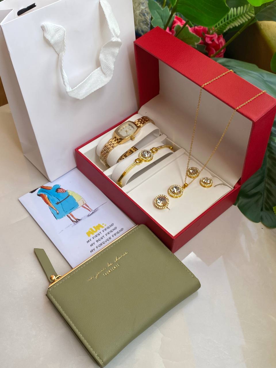 MOTHERS DAY GIFT SET 5 1 GIFT SET HIGH QUALITY PURSE/ WALLET GIFT CARD GIFT BAG WE OFFER ENGRAVING SERVICES (A MESSAGE MUM ON ITEMS)