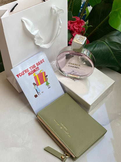 MOTHERS DAY GIFT PACK 🧧PERFUME TESTER 🧧WALLET/PURSE 🧧GIFT CARD GIFT BAG WE OFFER ENGRAVING SERVICES (A MESSAGE MUM ON ITEMS) ENQUIRIES