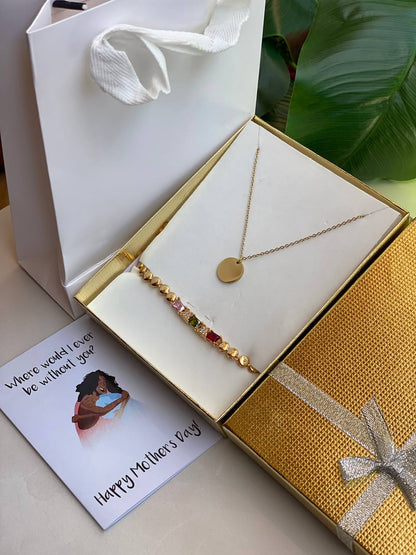 MOTHERS DAY GIFT PACK 🧧ENGRAVABLE NECKLACE 🧧BRACELET 🧧GIFT CARD 🧧BOX GIFT BAG WE OFFER ENGRAVING SERVICES (A MESSAGE MUM ON ITEMS) ENQUIRIES
