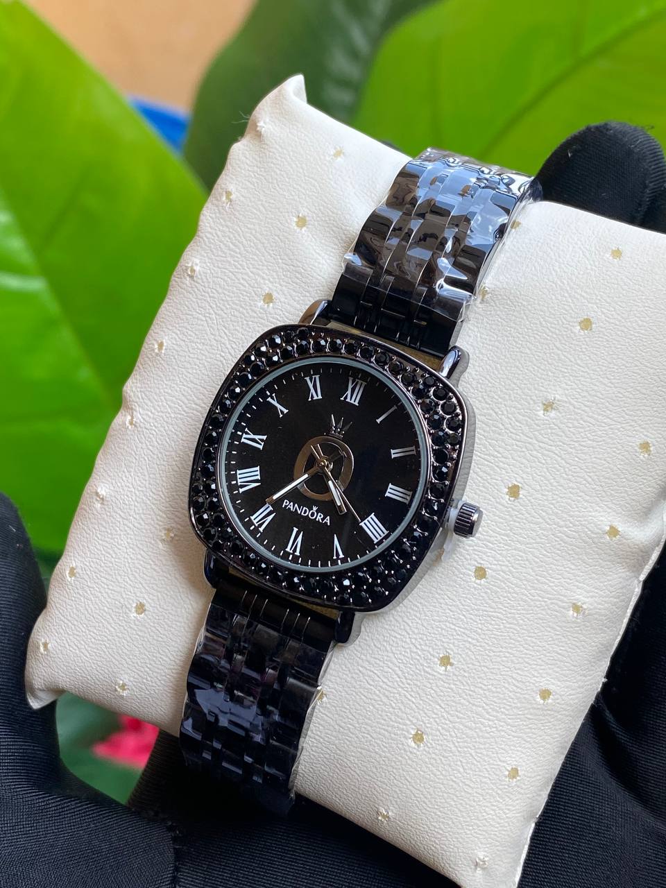 STOCKPANDORA LADIES WATCH STAINLESS STEEL WATER RESISTANT BATTERY POWERED ICED OUT ENGRAVING SERVICES ENQUIRIES