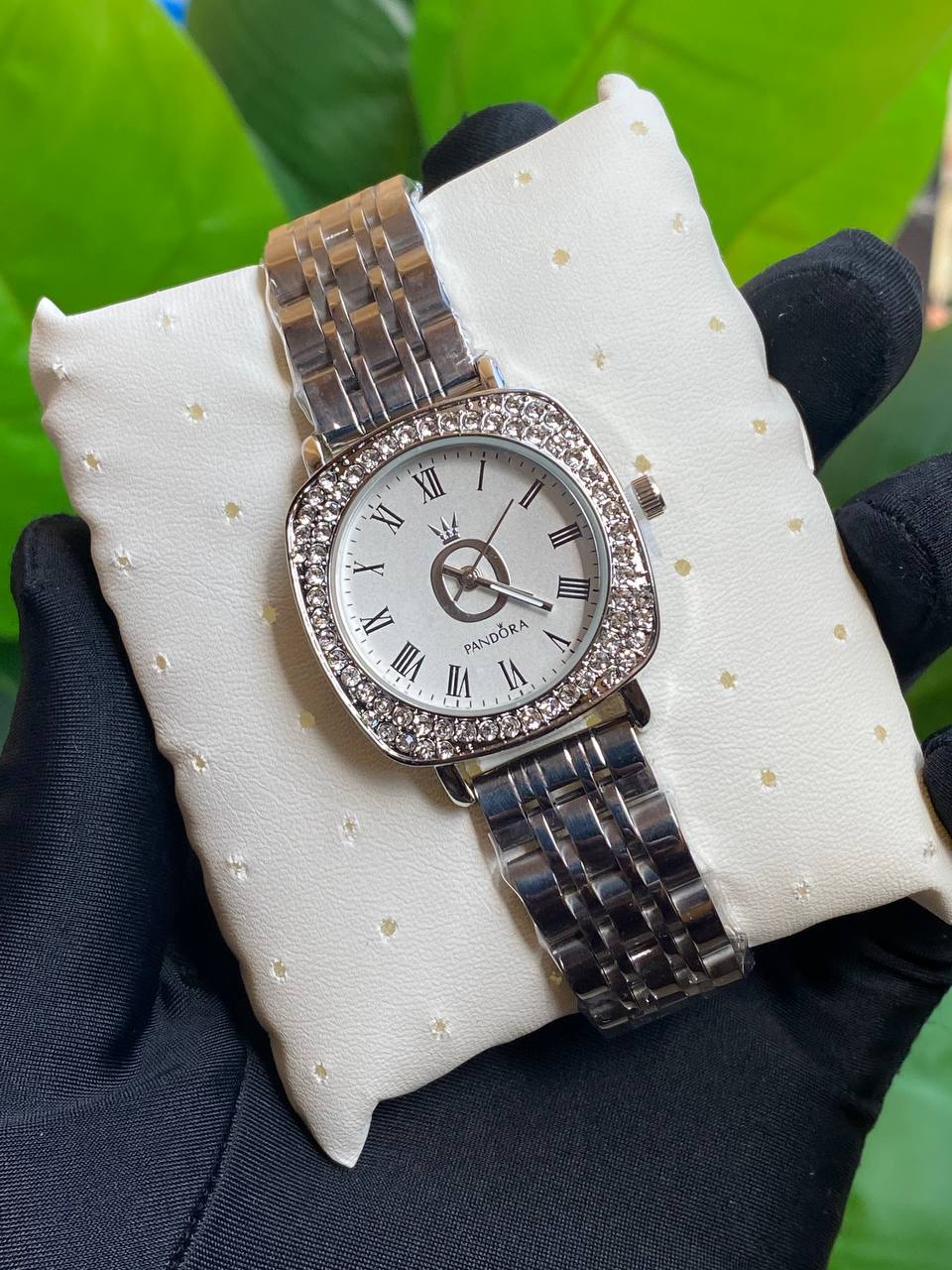 STOCKPANDORA LADIES WATCH STAINLESS STEEL WATER RESISTANT BATTERY POWERED ICED OUT ENGRAVING SERVICES ENQUIRIES