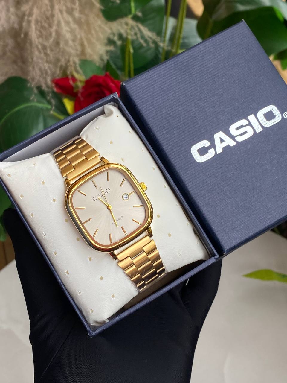 CASIO UNISEX WATCH DATE DISPLAY STAINLESS STEEL WATER RESISTANT BATTERY POWERED CASIO BRANDED BOX ENQUIRIES