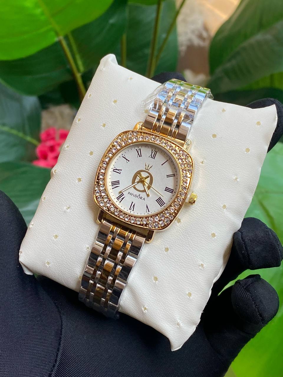 NAVIFORCE MEN #NF9197 LEATHER 4 COLOURS DUAL TIME DISPLAY LEATHER STRAP WATER RESISTANT LUMINOUS HANDS BATTERY POWERED ENGRAVING SERVICES FROM ENQUIRIES