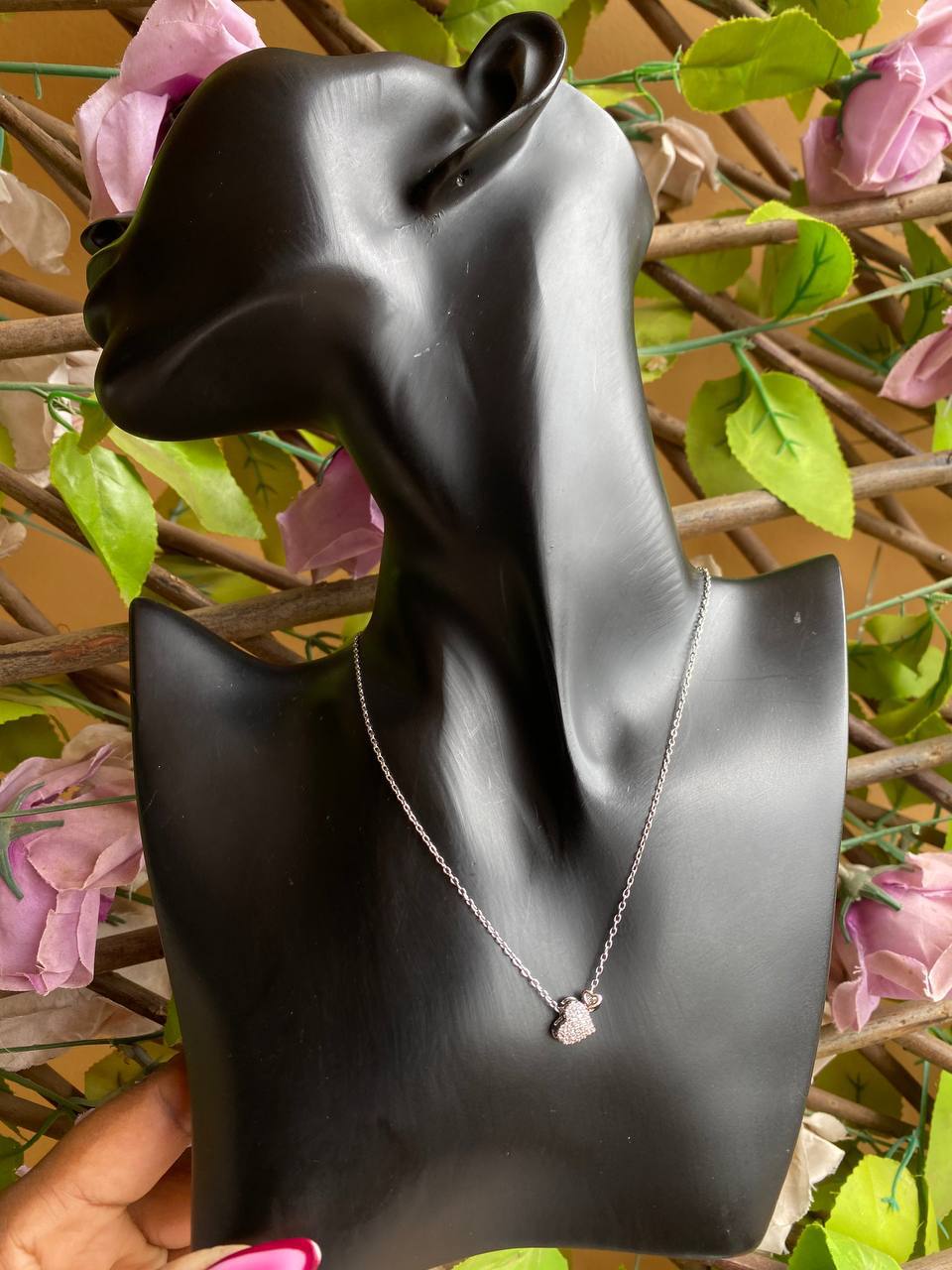 STAINLESS STEEL NECKLACES NON-FADE/TARNISH FREE STAINLESS STEEL MATERIAL WE OFFER ENGRAVING SERVICES NECKLACE BOX ENQUIRIES