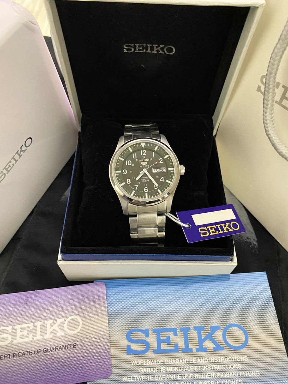 ORIGINAL AUTOMATIC SEIKO SEIKO PRESAGE SEIKO 5 SEIKO PADI COMES WITH BOX ,BAG,WARRANTY CARD,MANUAL