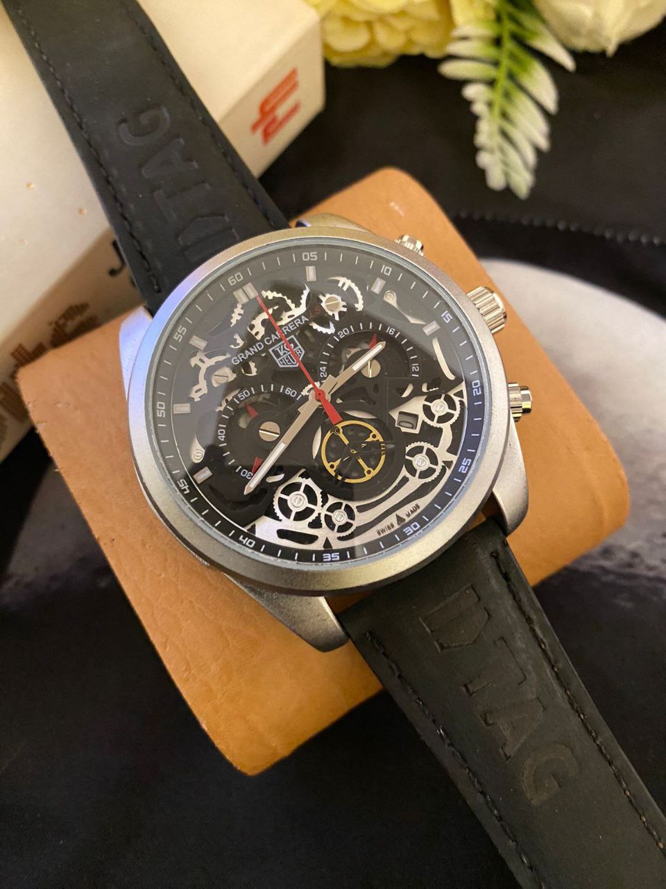 GRAND CARRERA CR 7 CHRONOGRAPH MOVEMENT DATE DISPLAY BATTERY POWERED