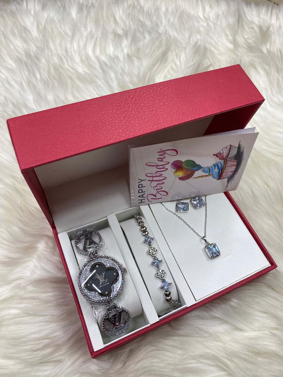 4 1 GIFT SET + CARD WATCH NECKLACE BRACELET EARRINGS