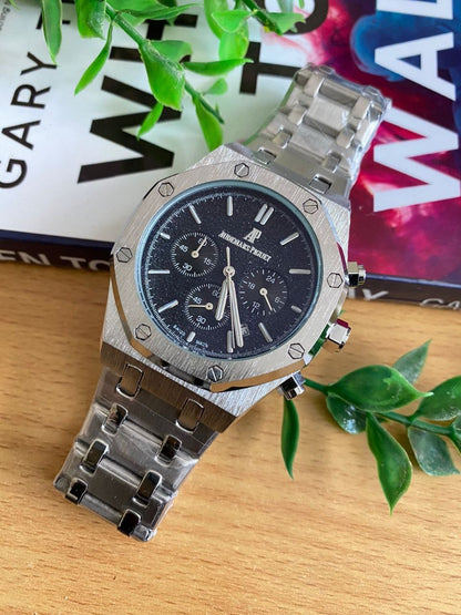 AUDEMAS PIGUET DATE DISPLAY DOUBLE LOCK CHRONOGRAPH WATER RESISTANT BATTERY POWERED