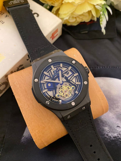 HUBLOT AUTOMATIC AUTOMATIC MOVEMENT WATER RESISTANT HUBLOT BRANDED BOX