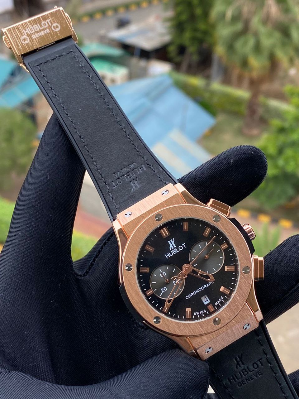 HUBLOT CHRONOGRAPH BATTERY POWERED CHRONOGRAPH MOVEMENT DATE DISPLAY HUBLOT BRANDED BOX