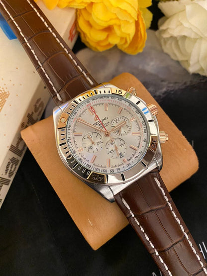 BREITLING CHRONOGRAPH DATE DISPLAY LEATHER STRAP WATER RESISTANT