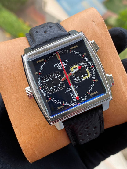 BRAND ALERT MONACO HEUR CHRONOGRAPH MEN WATCH CHRONOGRAPH MOVEMENT DATE DISPLAY NON-FADE STAINLESS STEEL FINISH WATER RESISTANT BATTERY POWERED SMOOTH SWEEPING MOVEMENT GIFT BAG