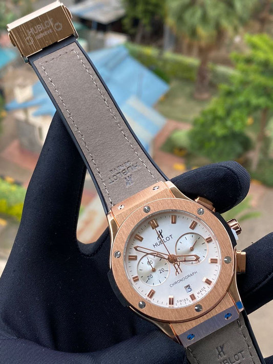 #HUBLOT CHRONOGRAPH BATTERY POWERED CHRONOGRAPH MOVEMENT DATE DISPLAY HUBLOT BRANDED BOX