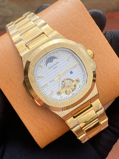 FORSINING AUTOMATIC GENTS WATCH AUTOMATIC MOVEMENT WATER RESISTANT COMES A BRANDED GIFT BOX