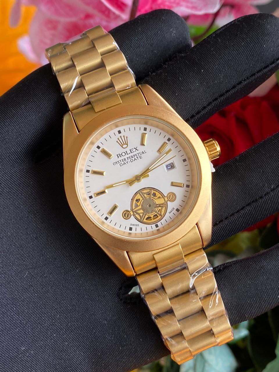 ROLEX MEN WATCH BATTERY POWERED WATER RESISTANT DATE DISPLAY STAINLESS STEEL ROLEX BRANDED BOX