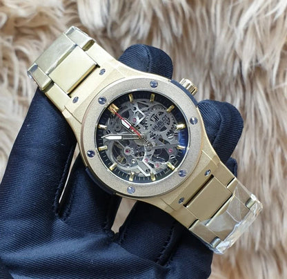 HUBLOT AUTOMATIC METALLIC STRAP STAINLESS STEEL WATER RESISTANT AUTOMATIC MOVEMENT HUBLOT BRANDED BOX ENQUIRIES