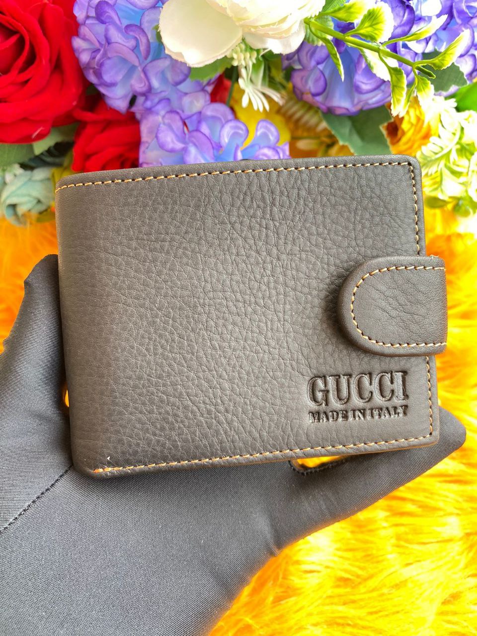 LEATHER WALLETS WITH ZIP