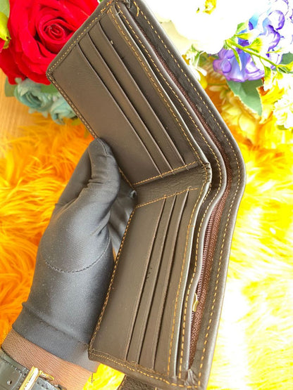 LEATHER WALLETS WITH ZIP
