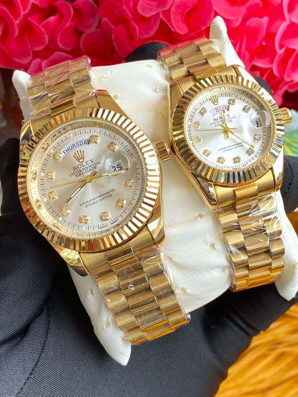 ROLEX COUPLE WATCHES SINGLE WATCH DAY AND DATE DISPLAY WATER RESISTANT BATTERY POWERED ROLEX BRANDED BOX