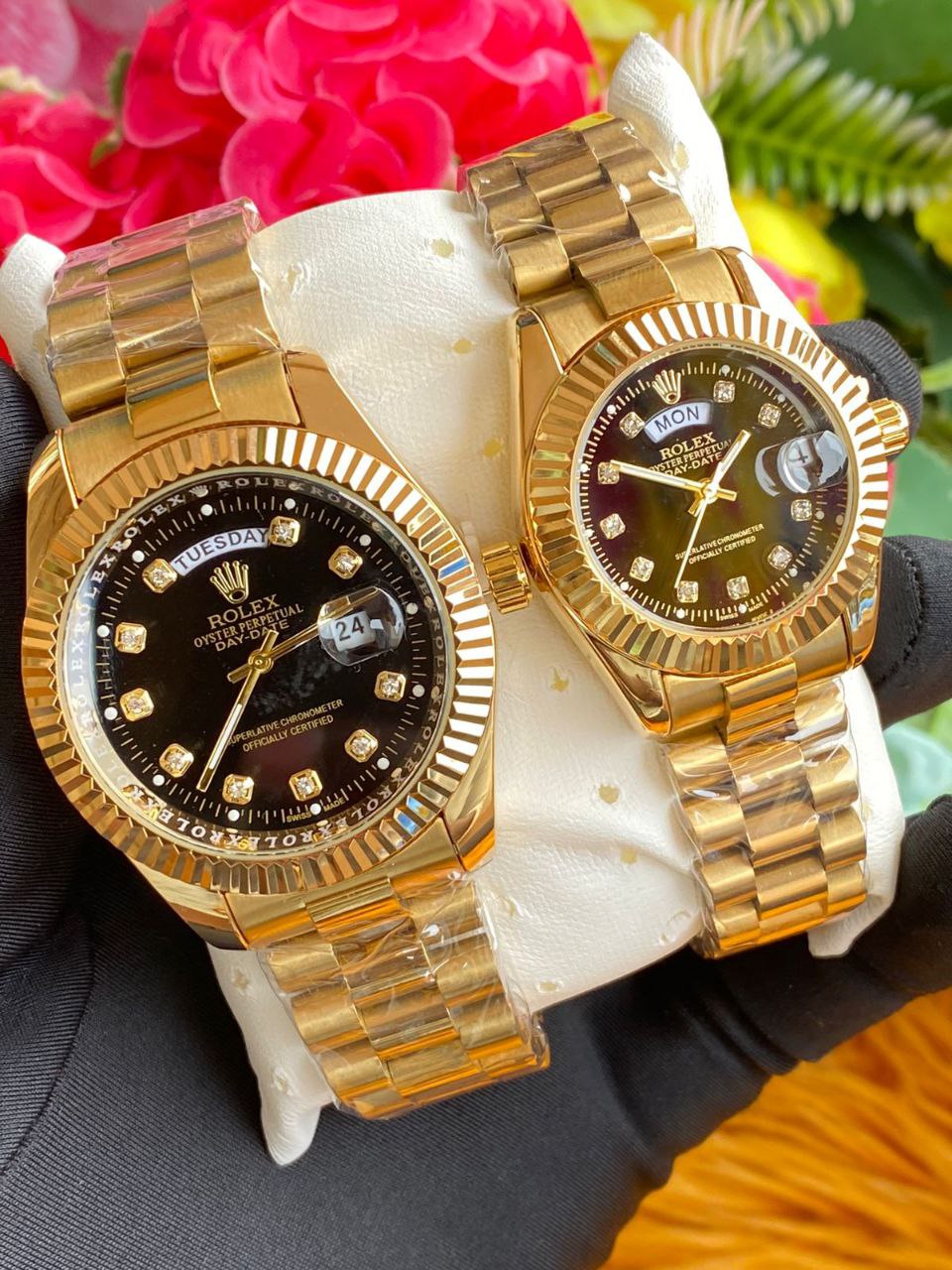 ROLEX COUPLE WATCHES SINGLE WATCH DAY AND DATE DISPLAY WATER RESISTANT BATTERY POWERED ROLEX BRANDED BOX